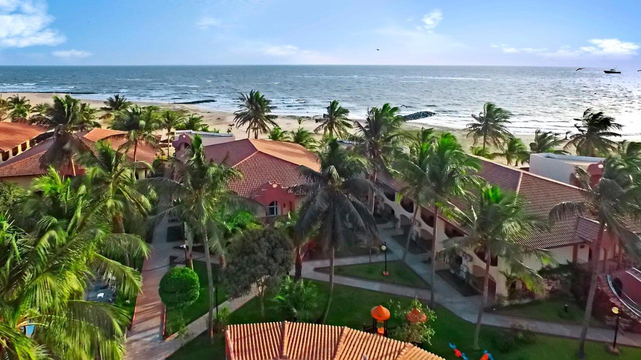 Ocean Bay Hotel & Resort Bakau Eksteriør bilde