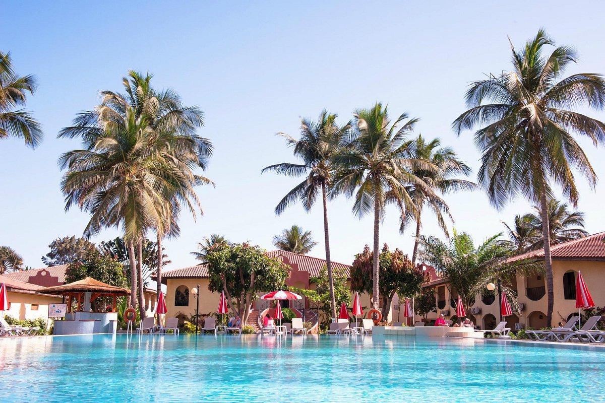 Ocean Bay Hotel & Resort Bakau Eksteriør bilde