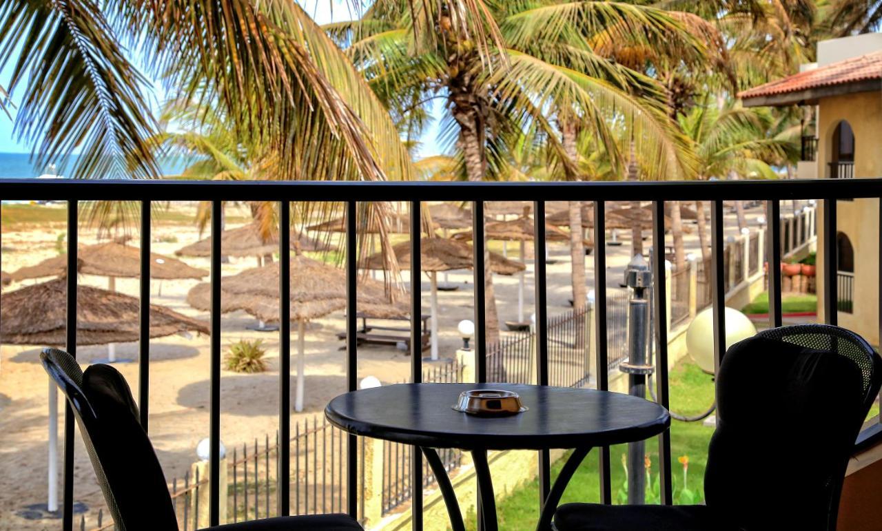Ocean Bay Hotel & Resort Bakau Eksteriør bilde
