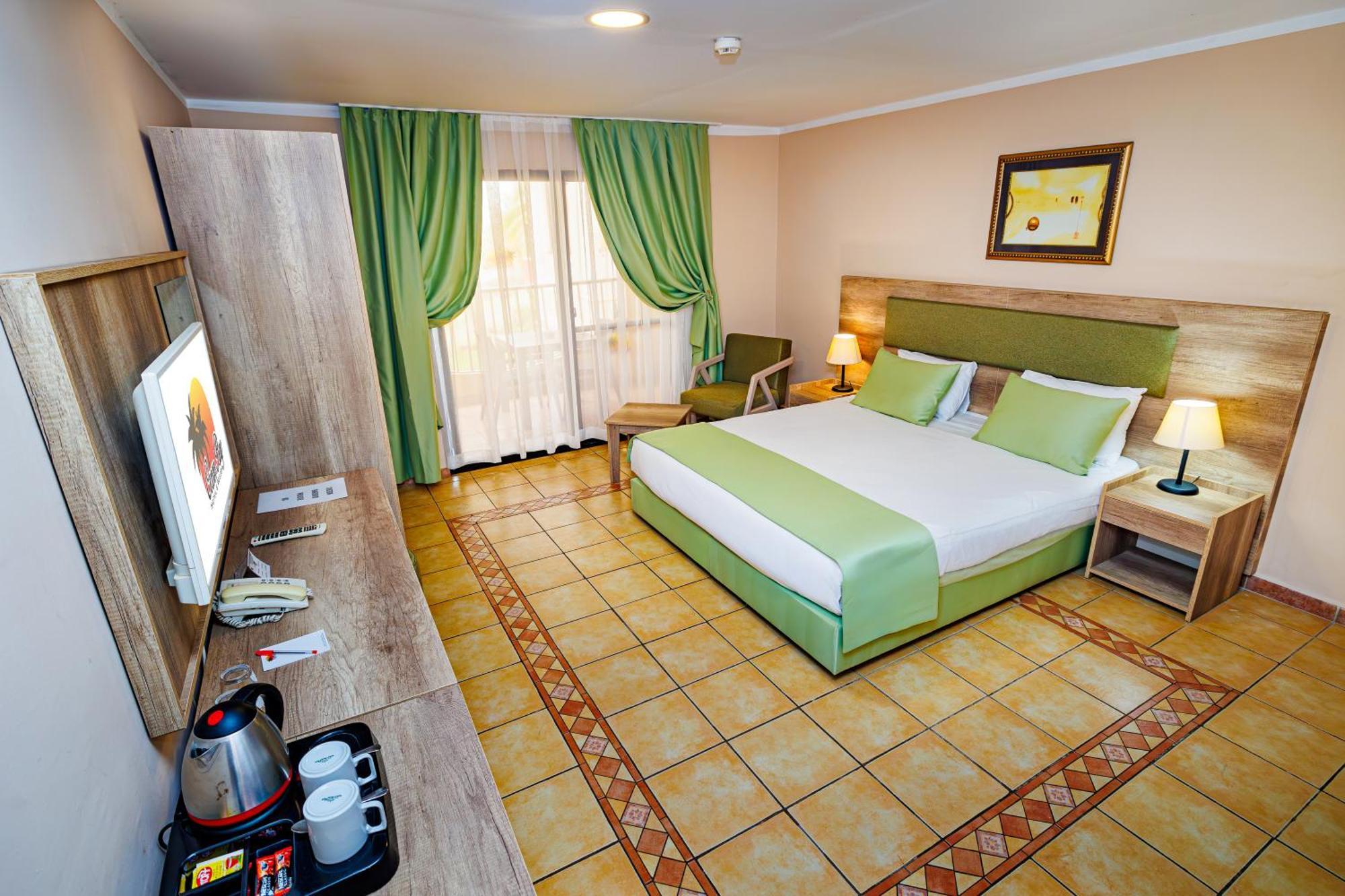 Ocean Bay Hotel & Resort Bakau Eksteriør bilde