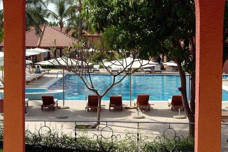 Ocean Bay Hotel & Resort Bakau Eksteriør bilde