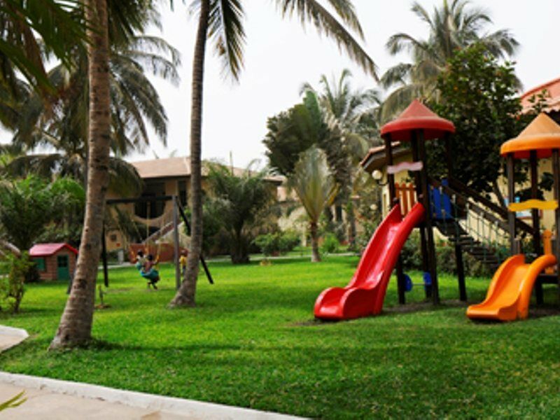 Ocean Bay Hotel & Resort Bakau Eksteriør bilde